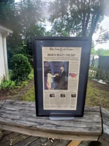 Portada Original Enmarcada The New York Times - Edición Biden Vence a Trump