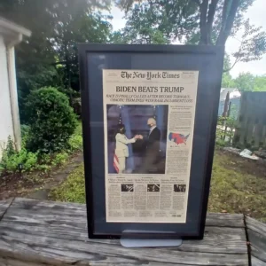 Portada Original Enmarcada The New York Times - Edición Biden Vence a Trump